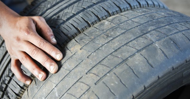 Como saber se o pneu está careca? Aprenda a identificar!